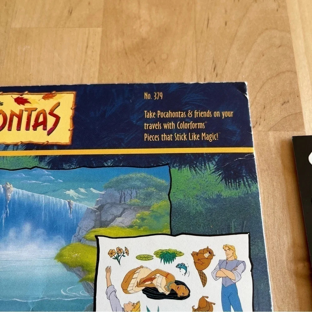 Vintage 90’s Disney Pocahontas Colorforms Play Set #379 River John Smith - Picture 4 of 7